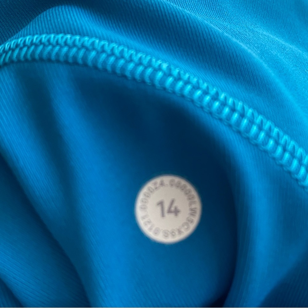 Size 14 Lululemon 28” Swift Speed High Rise Tight. - Picture 4 of 6